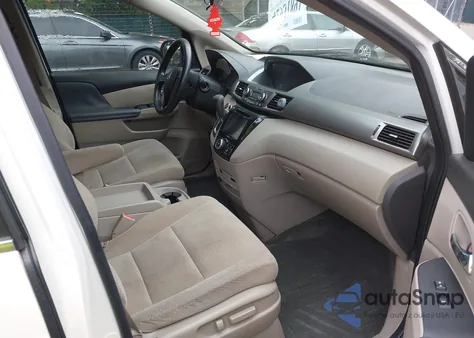 2016 Honda Odyssey Se from USA, damaged, VIN 5FNRL5H35GB102626